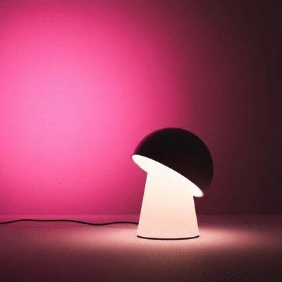 Checklist clipboard and hard hat on a table, symbolizing useful resources for electrical work